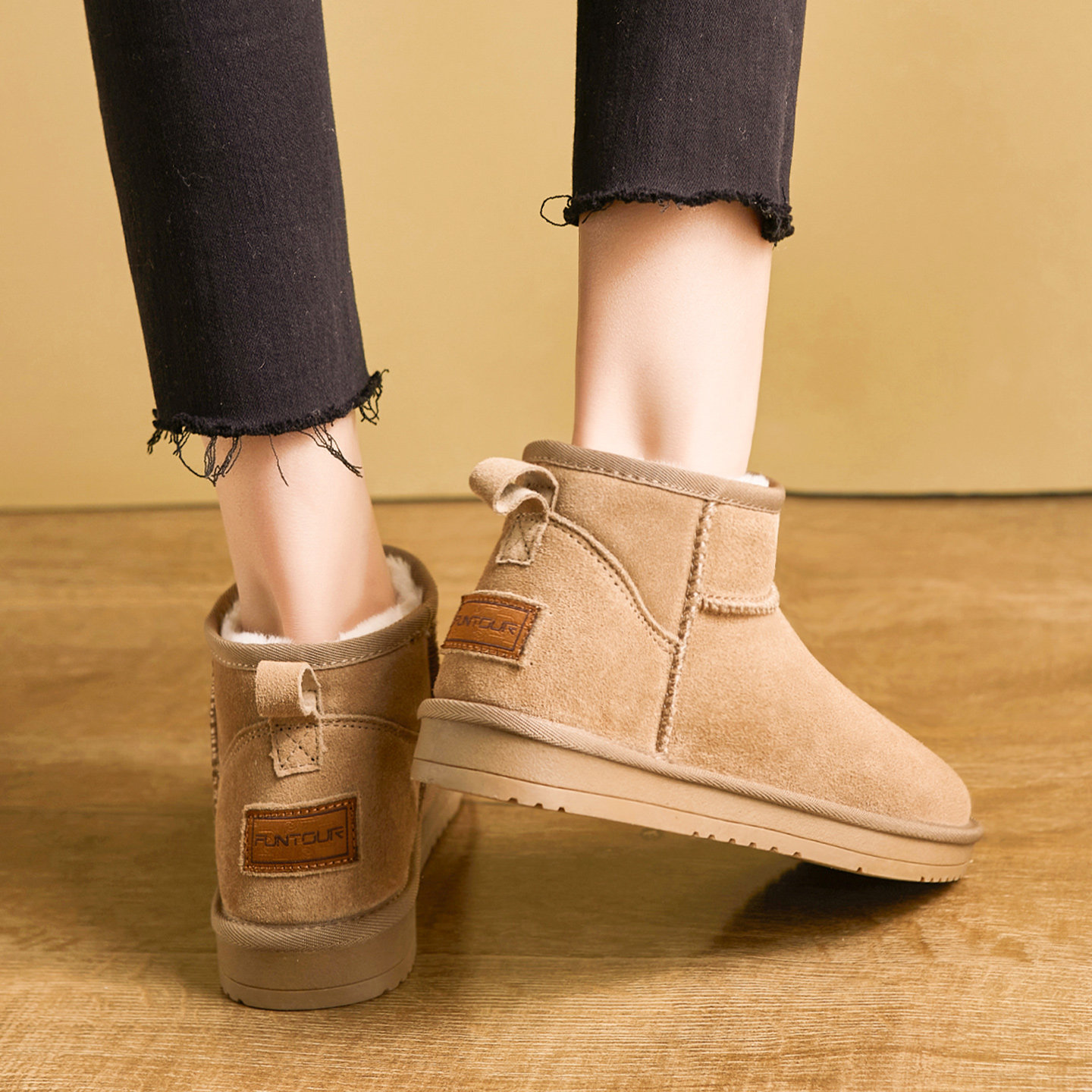 防水内增高雪地靴女冬季2025年新款加绒厚短筒低帮保暖面包棉鞋子