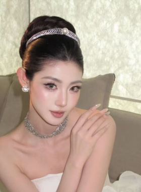 ETE正品新款新娘精致主纱珍珠水钻可爱皇冠小巧婚礼头饰18155