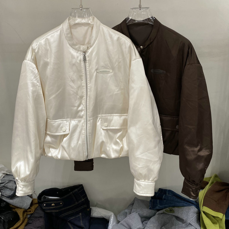 欧洲站2025冬季立领拉链简约大口袋桑蚕丝白鹅绒羽绒服外套女 918