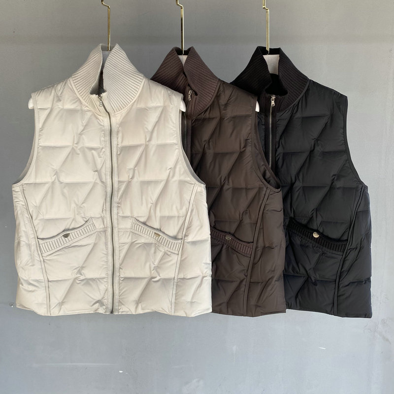 欧洲站2025冬季新款针织立领拉链廓形保暖鸭绒叠穿羽绒马甲外套女