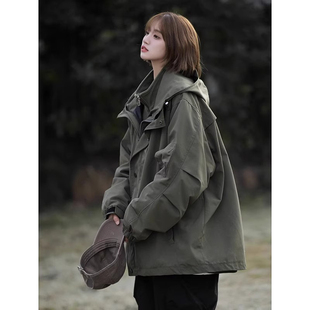 潮牌三合一可拆卸冲锋衣女2025秋冬新款 外套登山服 爬山小个子工装