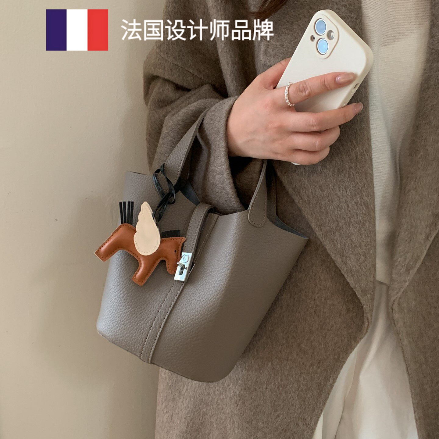 法国MK NB 高级感女包2026秋新款通勤百搭斜挎包手提菜篮子水桶包