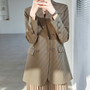 新款 外套女2025春秋季 高级感双排扣西服上衣服 休闲小西装 潮牌大码