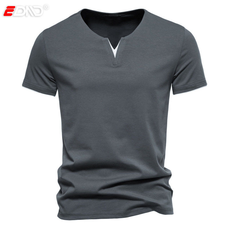 高端美式男士短袖T恤2026年新款夏季复古潮流修身纯色V领短袖男款