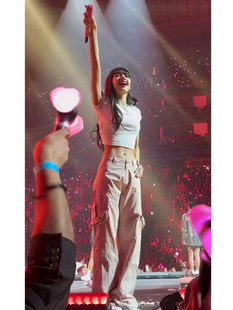 2026春新款Lisa同款小众设计感裤子显高美式复古辣妹粉色工装裤女