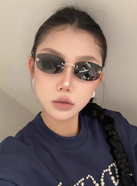 中古jennie蓝色无框太阳眼镜