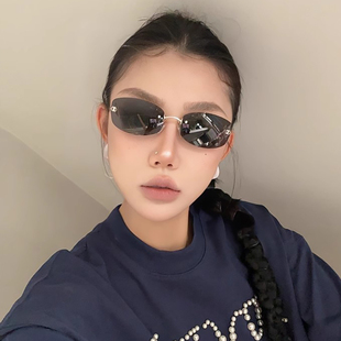 中古jennie演唱会同款蓝色无框太阳眼镜欧美辣妹风高级感方形墨镜