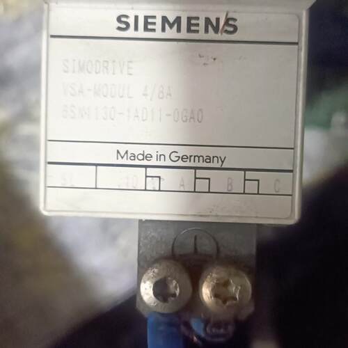议价6SN1130-1AD11-0GA0 驱动轴卡 VSA-MODUL 4/8A 工控模块维修