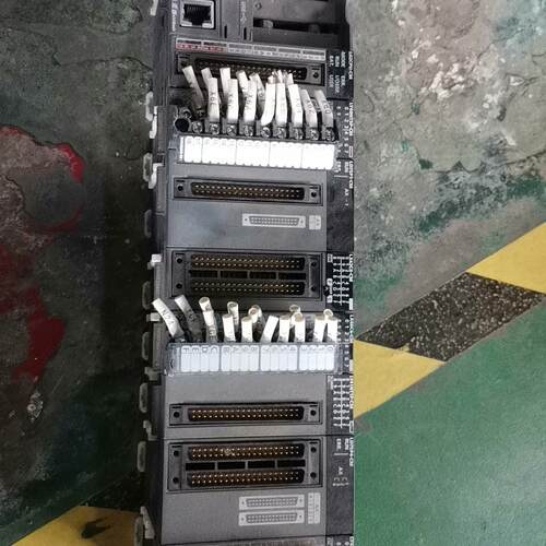 议价L16P-CM L02CPU-CM LY40NT5P-CM LD75P1-CM 工控plc模块维修