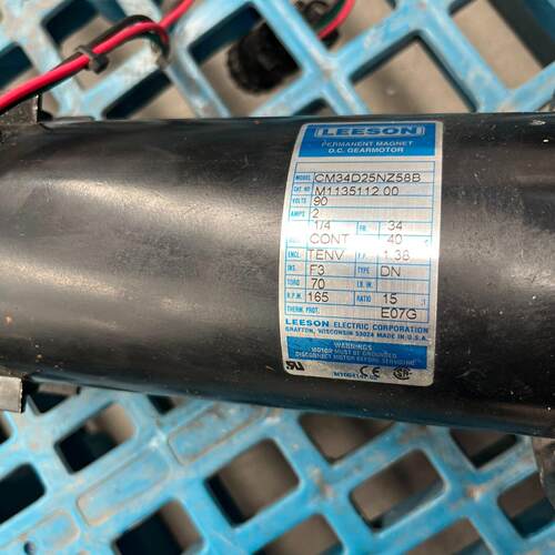 议价CM34D25NZ58B LEESON永磁直流减速电机维修