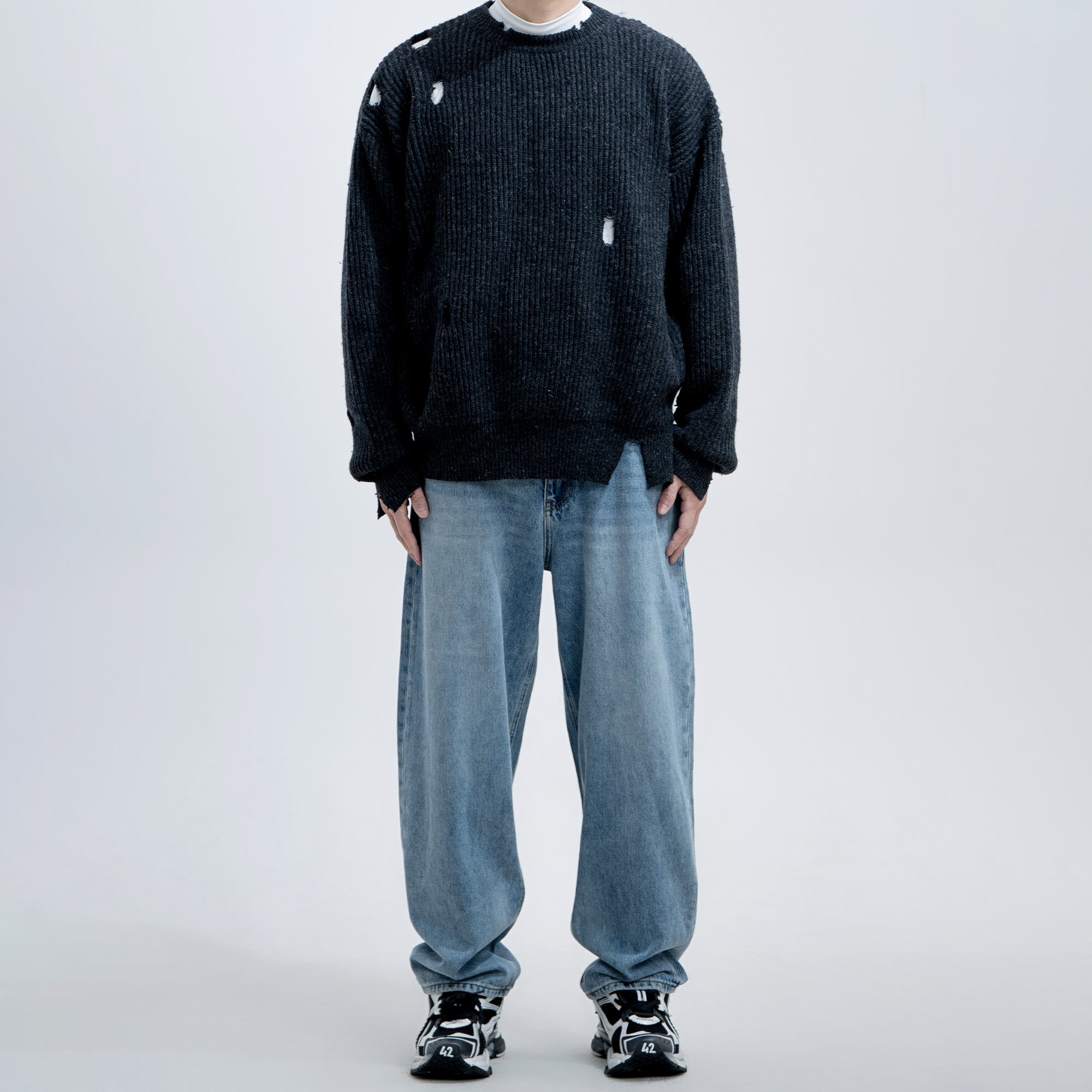 SOLIDELLEHOMME牛仔裤水洗蓝宽松