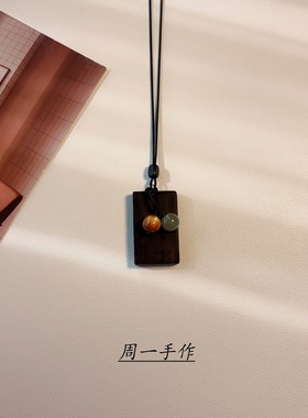 原创手作自然长方形檀木琉璃珠吊坠皮绳项链配饰民族古风毛衣链潮