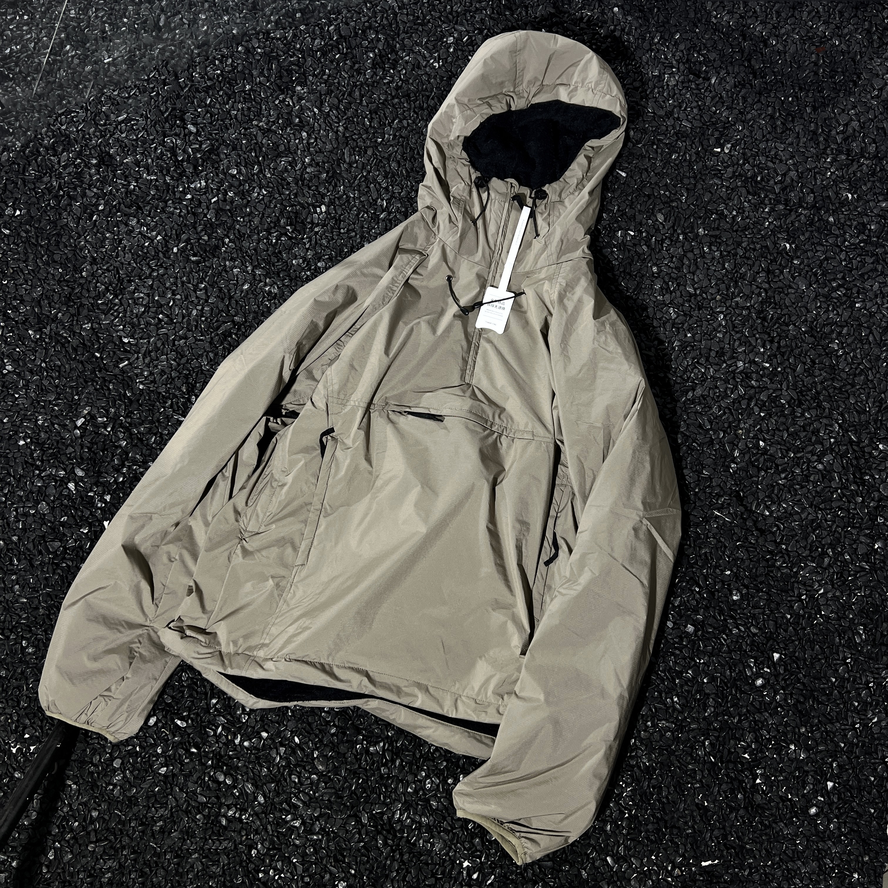 正品阿尔法绒山系秋冬加绒户外套头连帽保暖防风防水冲锋衣外套