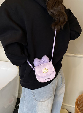 hellokitty女生包包2025新款儿童迷你斜挎包蝴蝶结时尚耳机小圆包