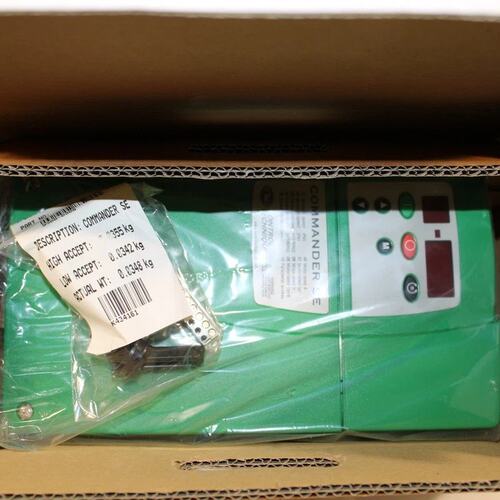 议价变频器COMMANDER SESE2D00025SE2D00075