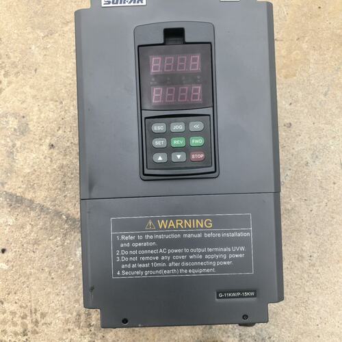 变频器E380-4T0110G/0150PE380-4T0075G/0110PE380-4T0150G/0185P