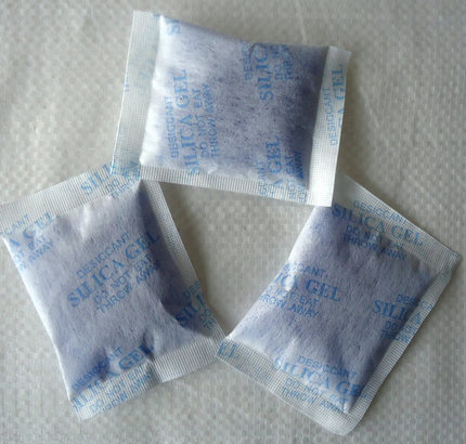 南京添友干燥剂10克蓝色变色硅胶干燥剂 相机耳蜗电子产品防潮剂