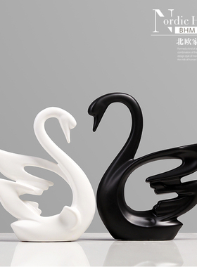 北欧家居酒柜装饰品简约风格陶瓷情侣天鹅客厅电视柜摆设结婚礼物