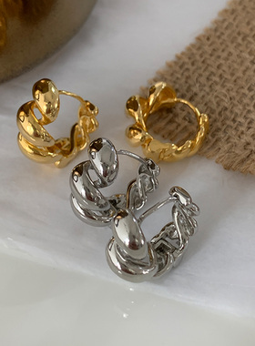 牛角包耳环2026新款爆款金属麻花耳扣轻奢高级感欧美设计独特耳饰