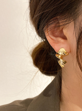 金属独特耳环2026新款爆款小众方圆脸耳饰韩国高级轻奢东大门耳钉