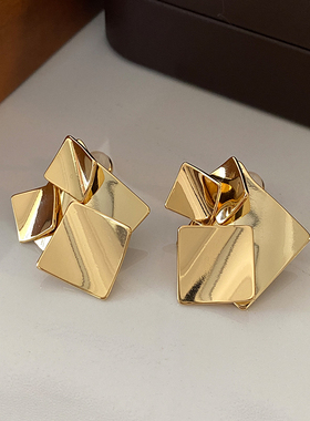 光面菱形金属耳环2026新款爆款高级感耳钉女小众独特设计金色耳饰