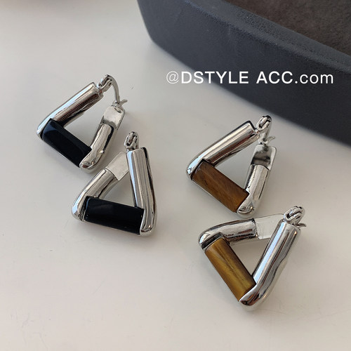 DSTYLE冷银虎眼石黑玛瑙三角耳环