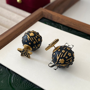 迪家黑色五角星耳环2024新款 双面耳钉女轻奢高级感小香风耳饰 爆款