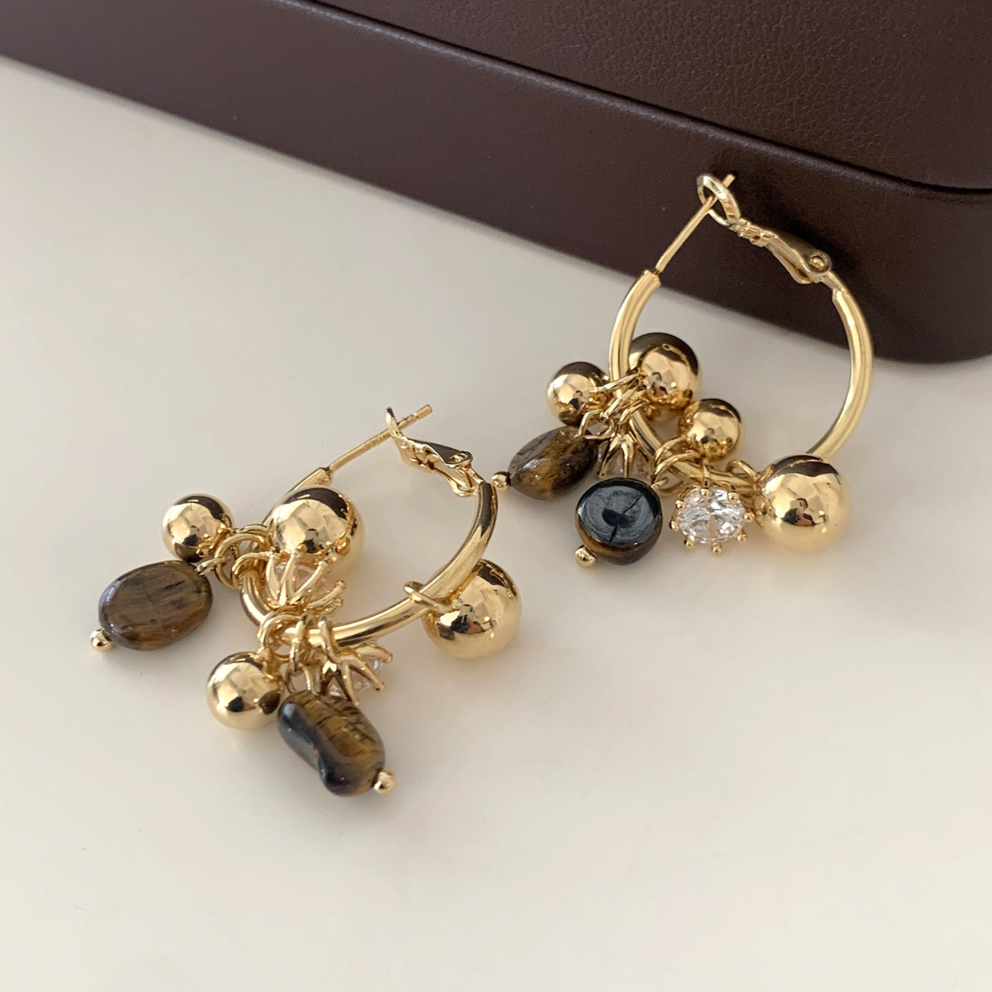 虎眼石球球耳环2026新款爆款高级感耳圈轻奢复古纯银耳钉圈圈耳饰