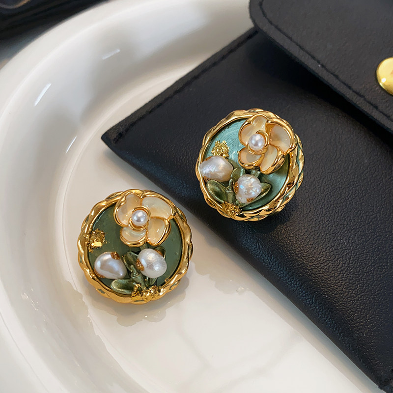 DSTYLE巴洛克珍珠圆形花朵耳钉女