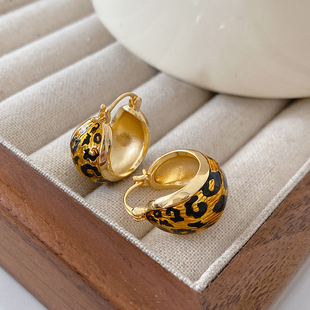 轻奢秋冬复古风珐琅耳饰 高级感耳环法式 豹纹金属耳扣2025新款 爆款