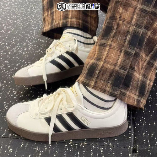 Adidas阿迪达斯COURT经典运动休闲鞋三条纹复古板鞋JQ1501 JS3004