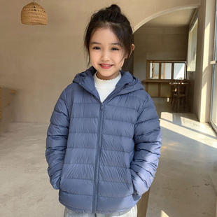 日本优系女童轻薄羽绒服男童秋冬2026新款雾霾蓝儿童连帽羽绒外套