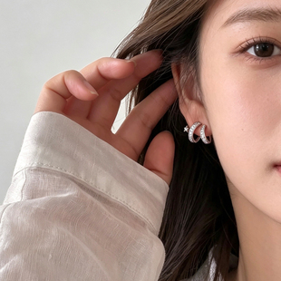解忧 饰物双圈流星锆石耳环轻奢高级感绝美耳钉女小众设计感耳饰