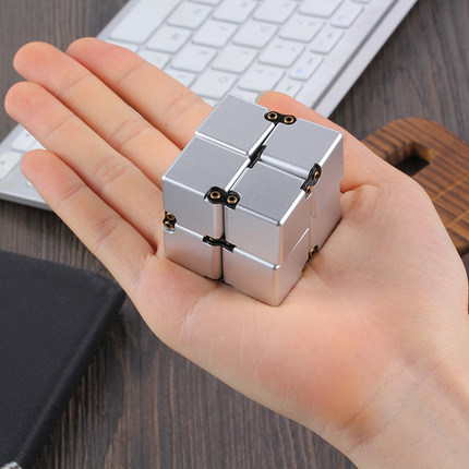 铝合金款无限魔方Infinity解压方块成人减压神器cube口袋无聊玩具