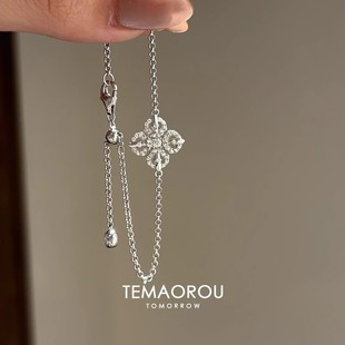 新中式十字杵四叶草花朵手链小香风银色爆闪单花叠戴手饰