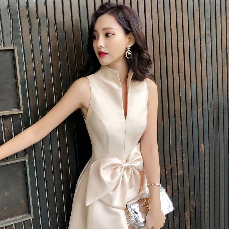 香槟色晚礼服2025新款高级感轻奢小众高端名媛生日宴会小礼服裙女