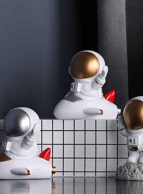 创意模型办公室桌面宇航员摆件