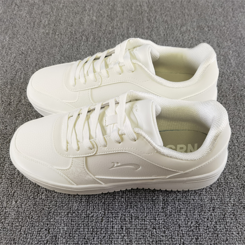 贵人鸟正品男鞋2023冬季新款皮面运动休闲轻便跑步鞋板鞋E35E19