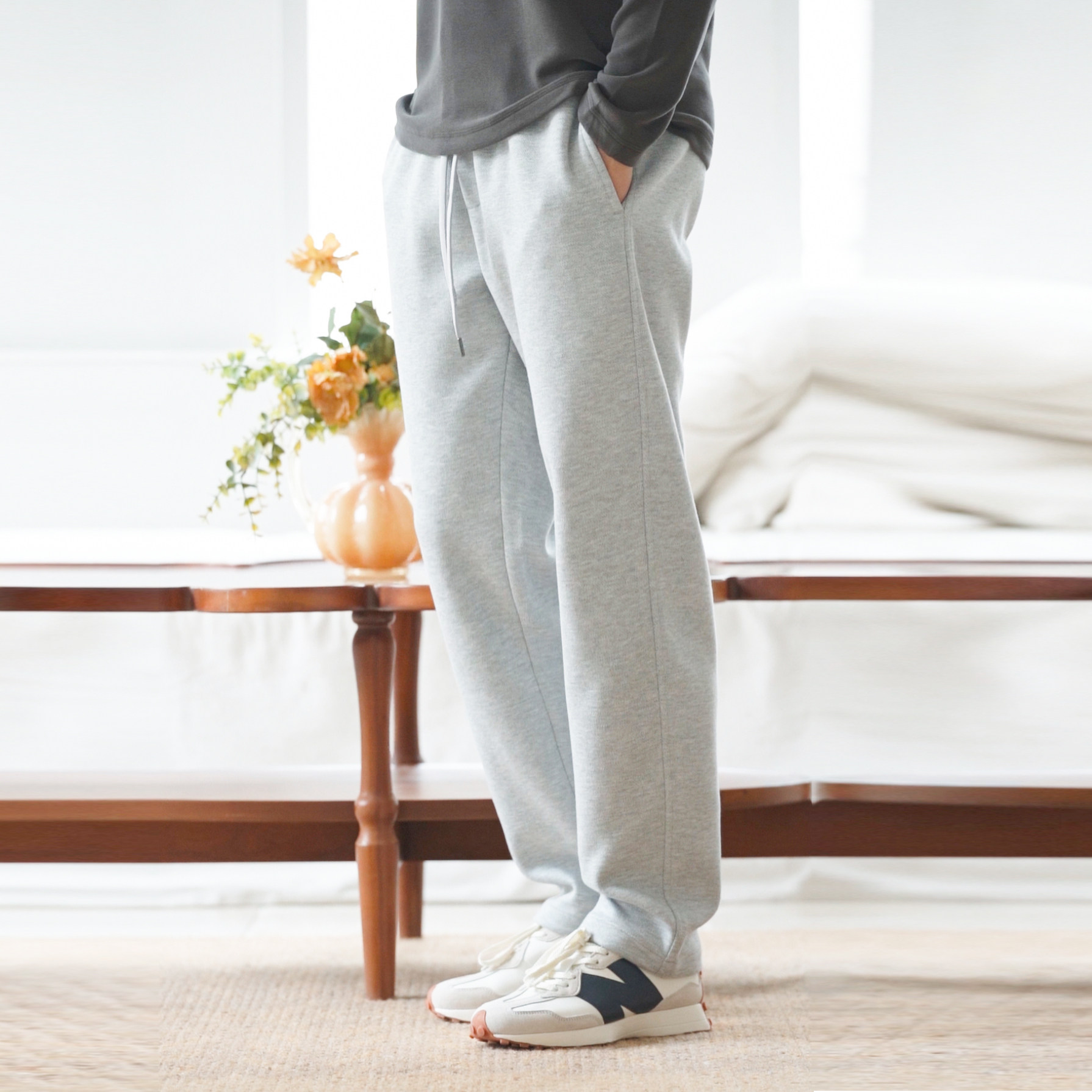 3D重磅垂感直筒宽松休闲卫裤男冬