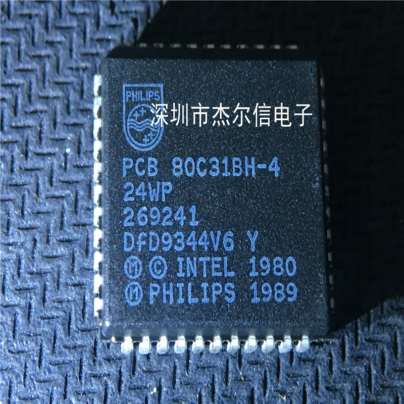 PCB80C31BH-4-24PW PCB80C31BH  PLCC-44 进口原装 可直拍