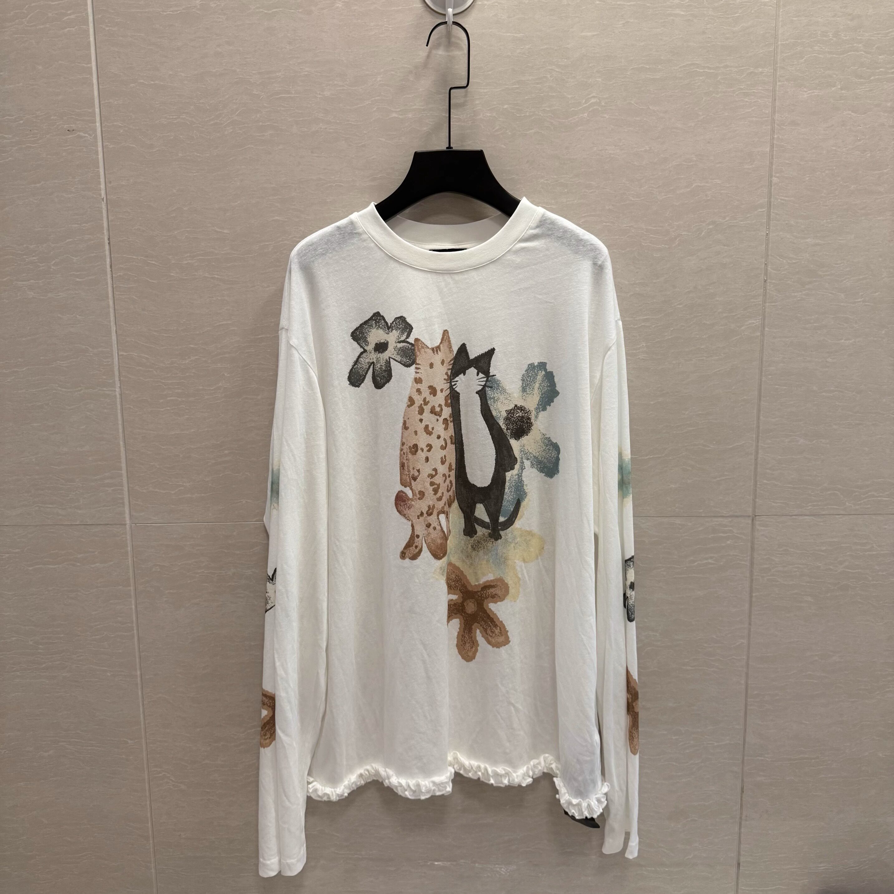【现货】夏季新款防晒卡通猫咪印花木耳边长袖T恤女上衣