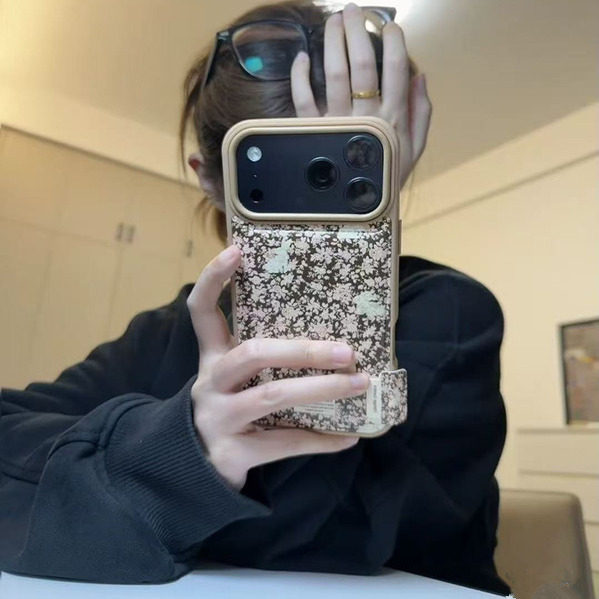 小众欧美碎花苹果17PROMAX手机壳iPhone13卡通16P大孔15p复古新款