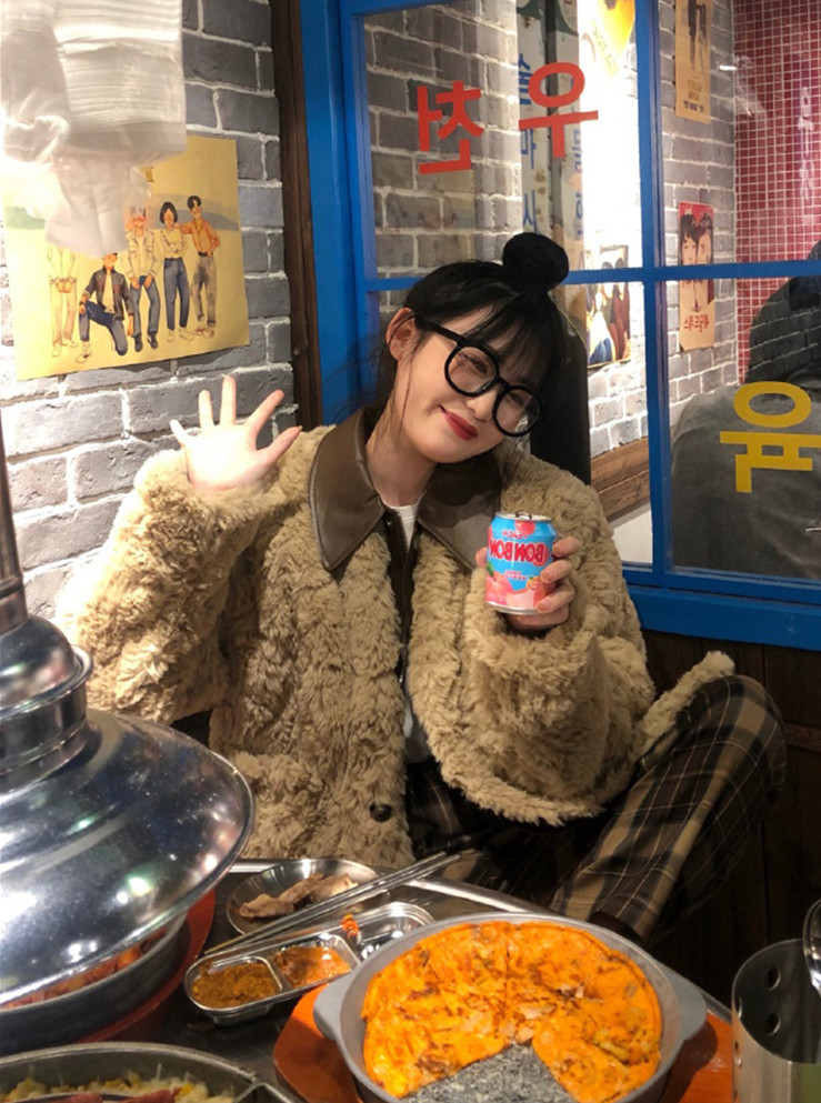 美拉德风假两件毛绒绒外套女皮草