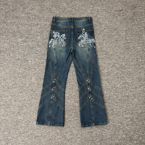 Vescartes骑士飞刀刺绣FloralKni