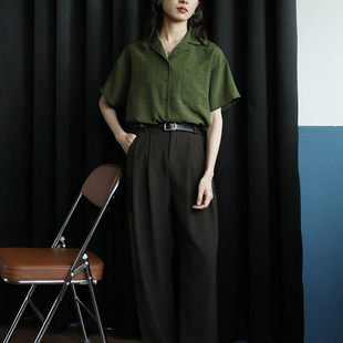 港味宽松显瘦遮肚上衣 2025新款 深绿色简约复古港风短袖 衬衫 女夏季