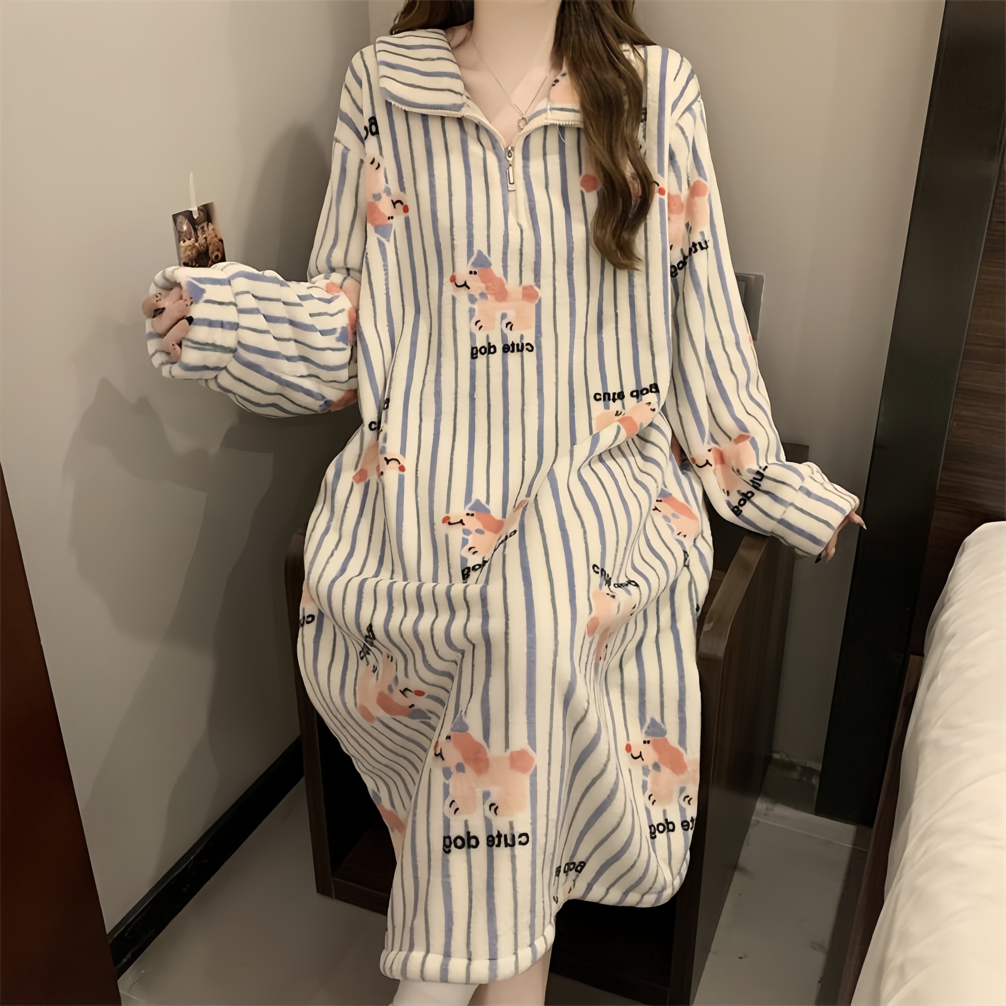 睡裙女款2025新款冬季加绒保暖珊瑚绒睡衣长袖睡袍大码毛绒家居服