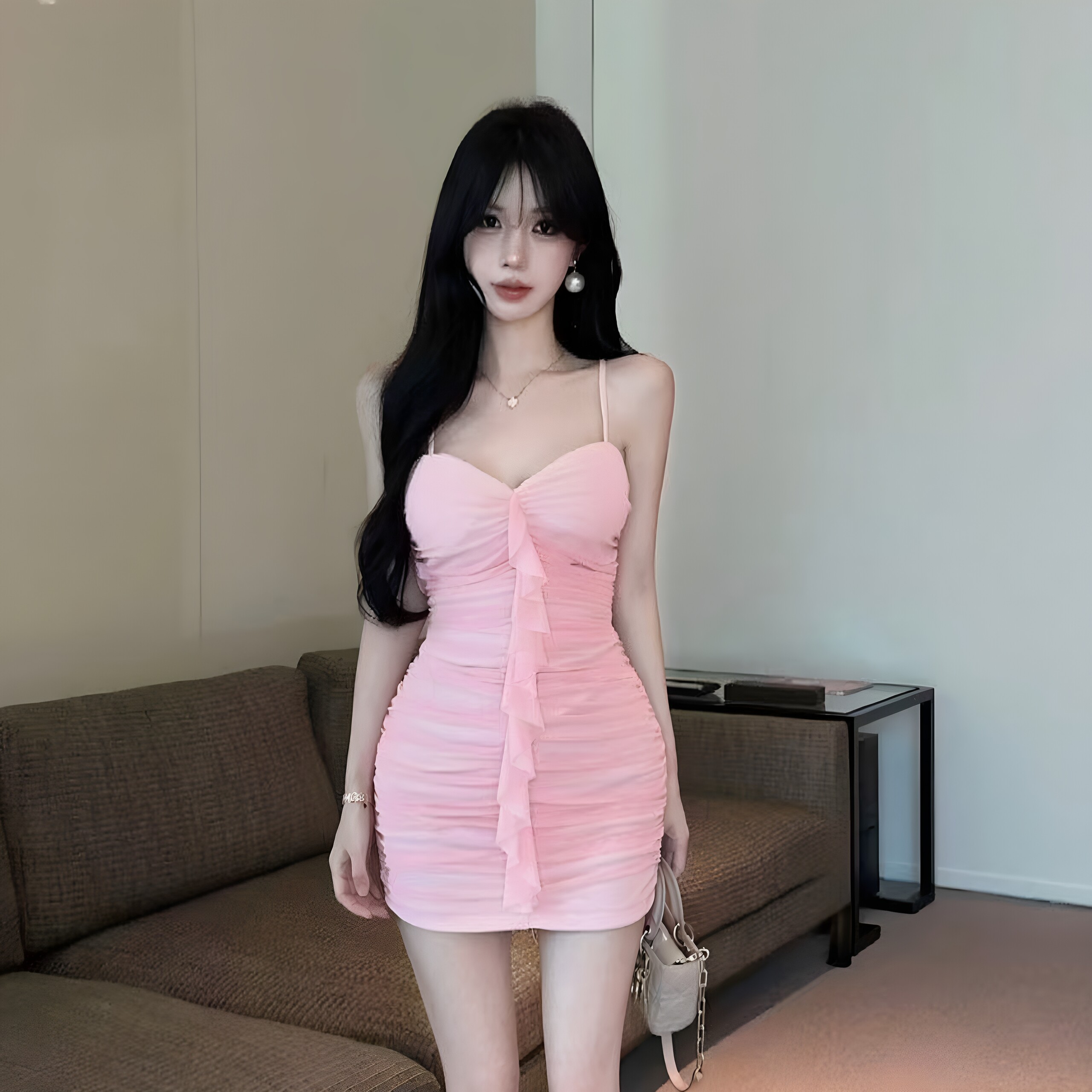 性感吊带连衣裙女网纱褶皱包臀裙