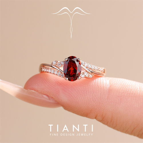 斯里兰卡天然鸽血红石榴石戒指