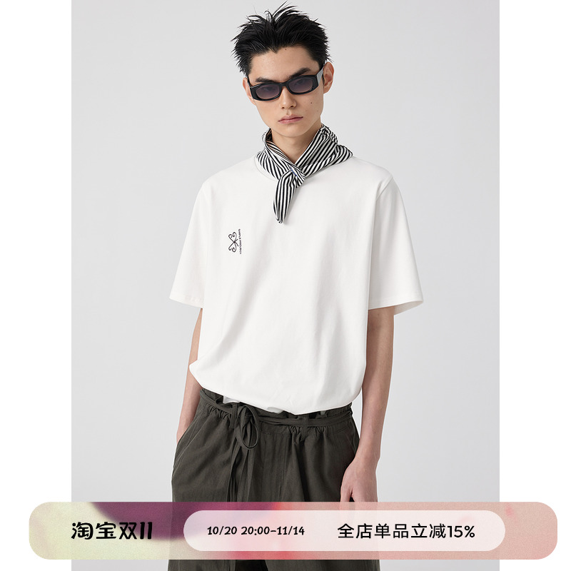 蝴蝶刺绣LOGO印花圆领短袖T恤