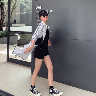 衬衫女春夏季收腰白色衬衣上衣长款内搭设计感小众七分袖宽松女装